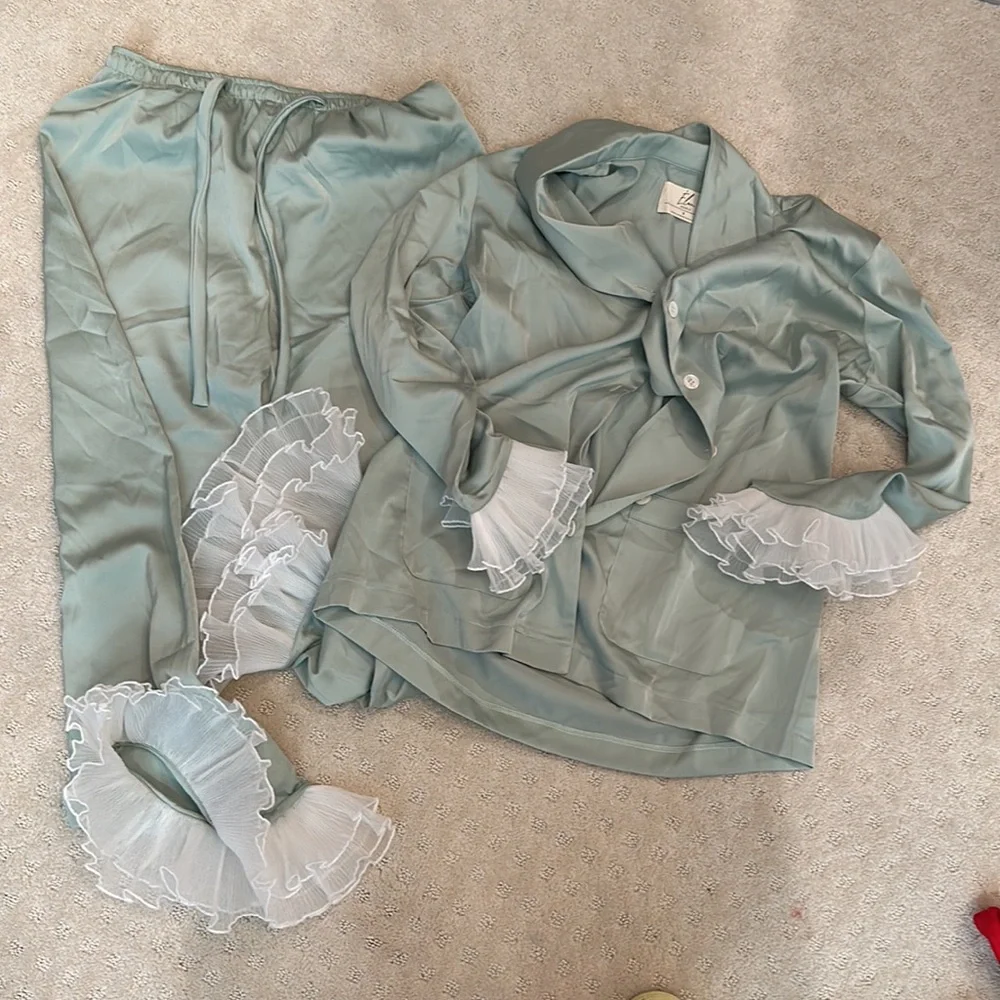 Custom frilled hem button down pajama set - Picture 2 of 3